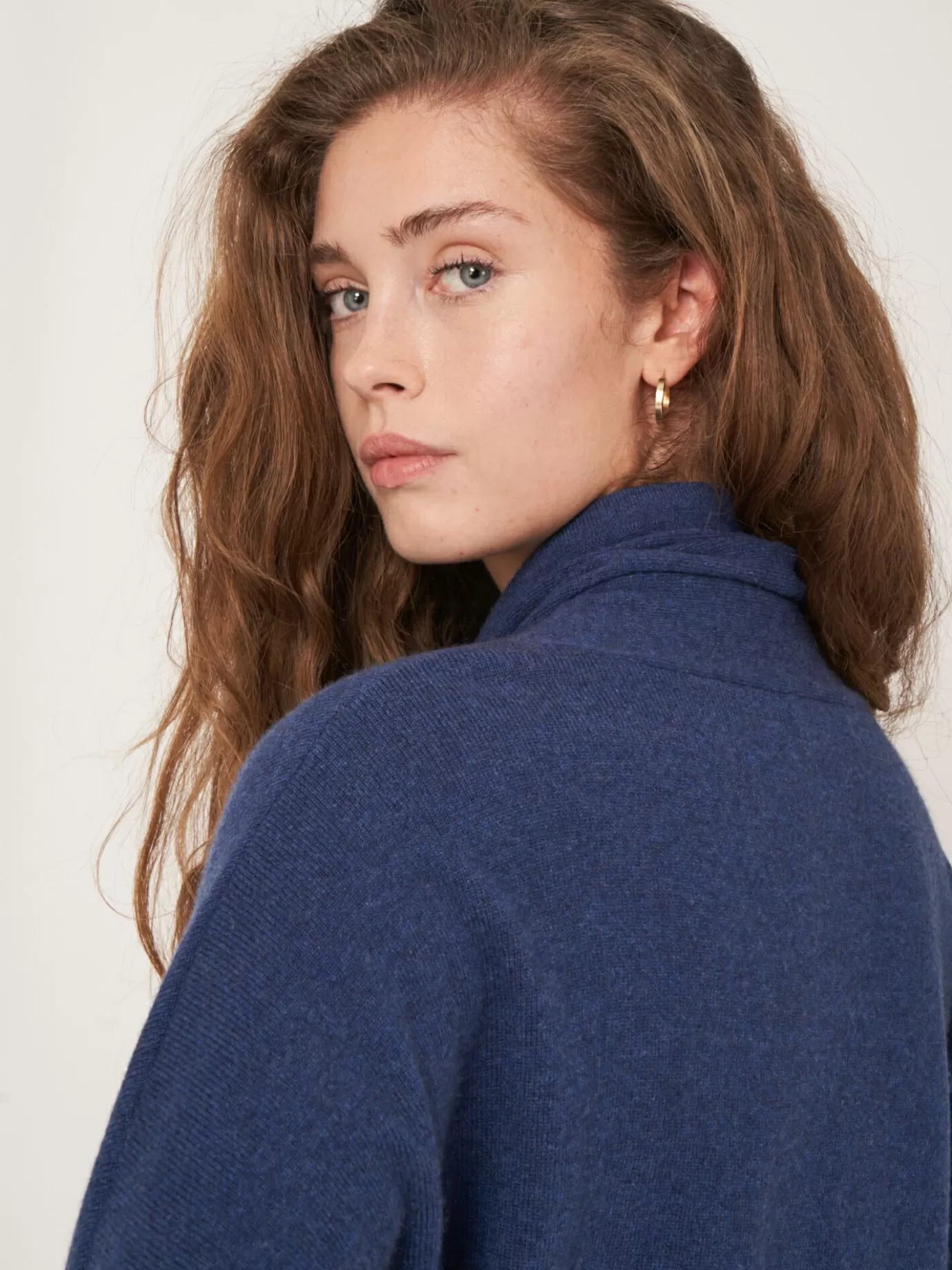 REPEAT cashmere Truien<Sportieve Cashmere Trui Met Opstaande Kraag Met Trekkoord Saffier