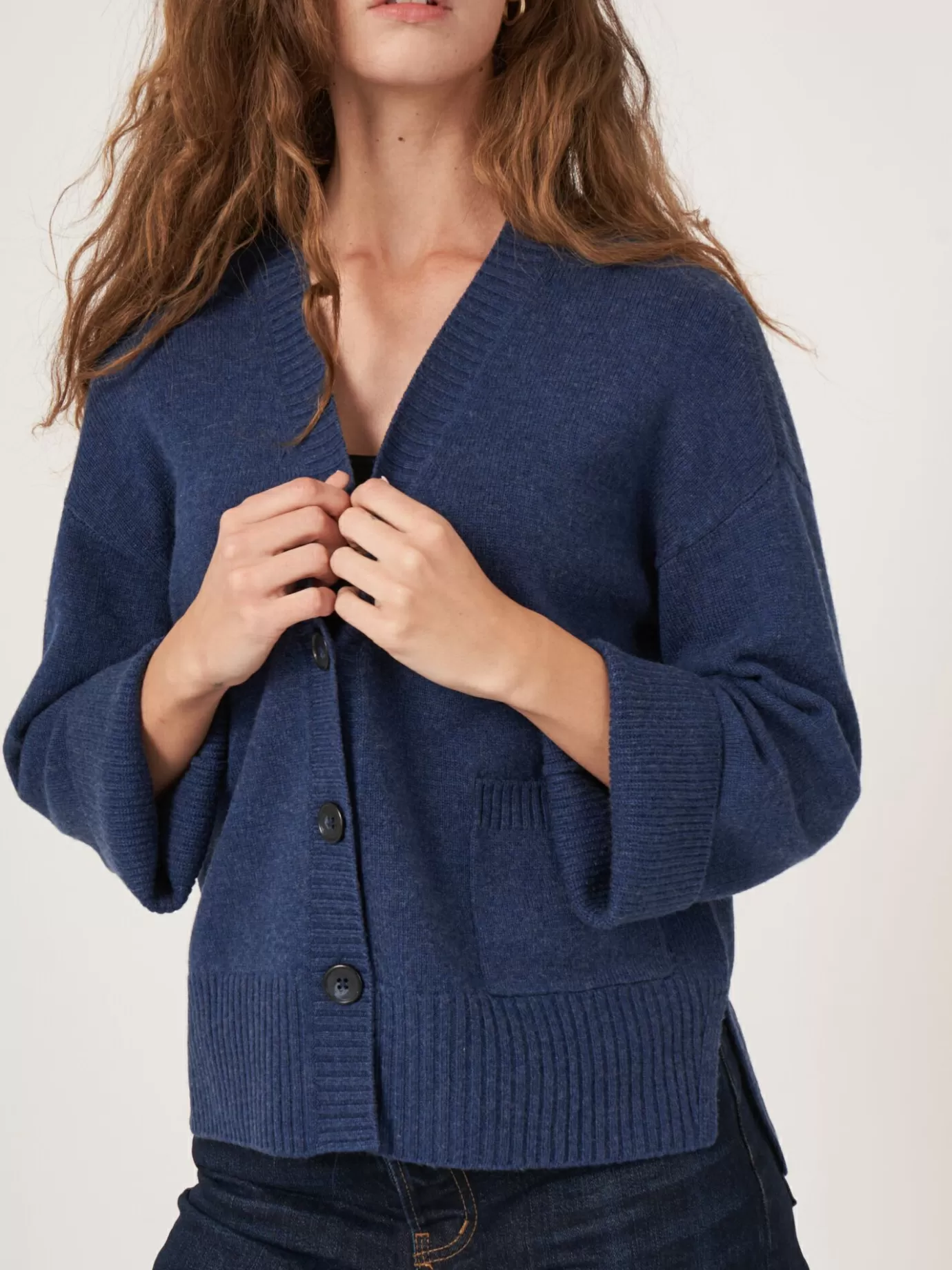 REPEAT cashmere Vesten<Vest Met Voorzak En Wijde Mouwen Met Geribd Detail Saffier